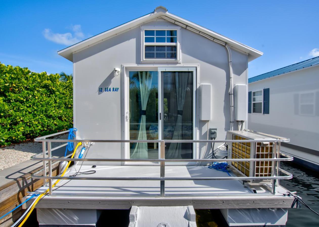Aqua Lodges At Coconut Cay Rv And Marina Marathon Exterior photo